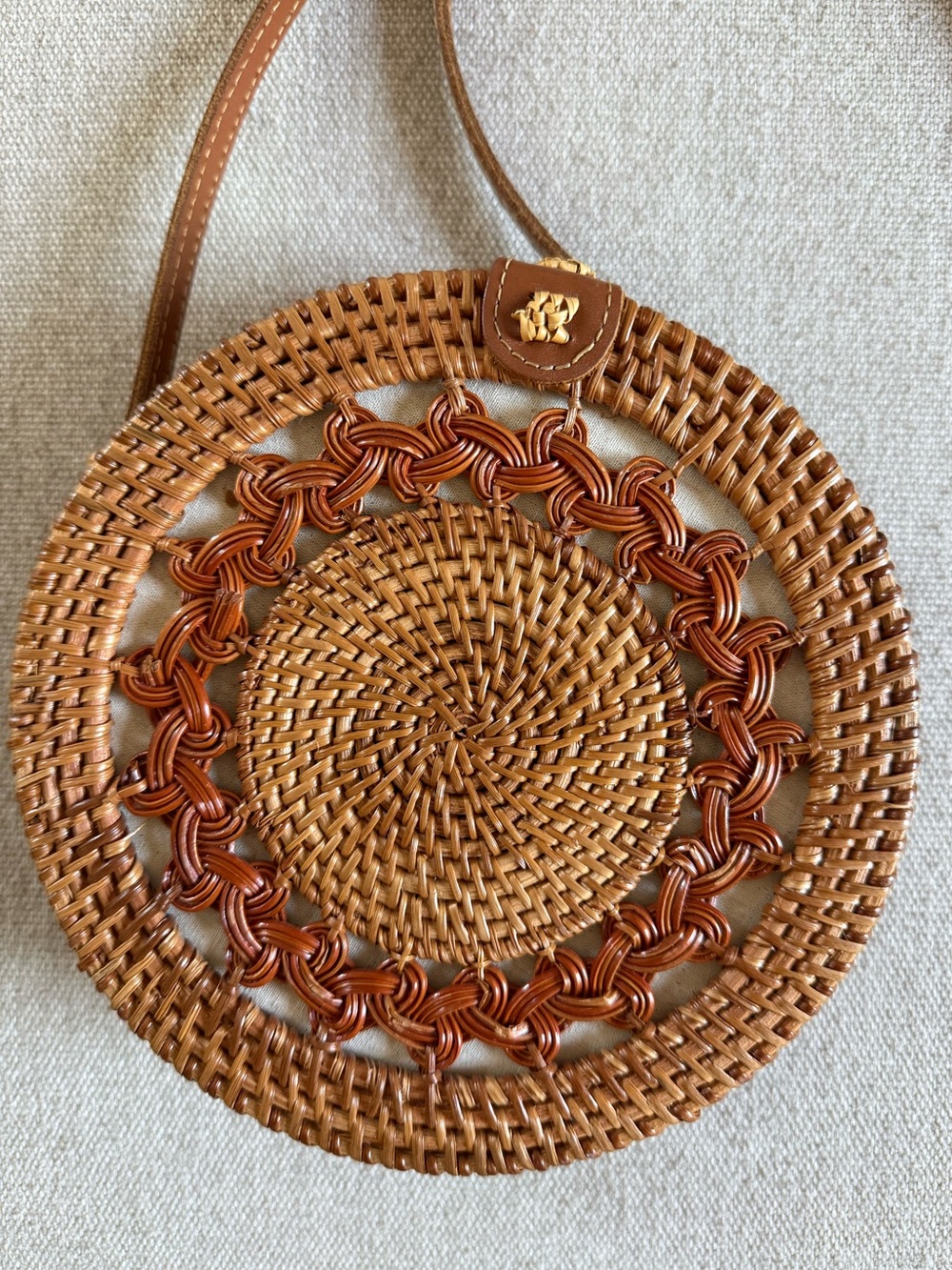 Small Rattan Bag - Picture 2 of 9